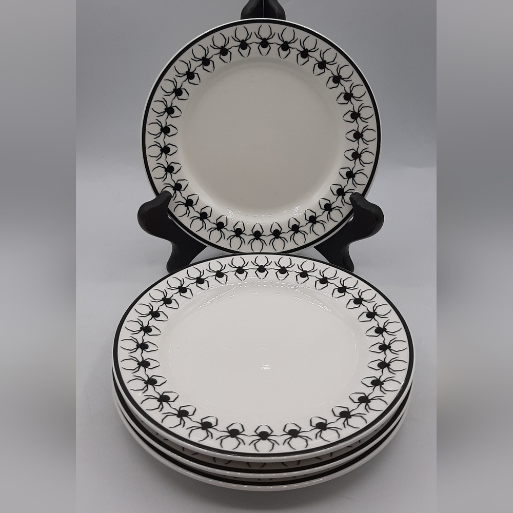 Ciroa Simple Serve Porcelain Spider Plate Appetizer Side Plate 5 3/4" Set of 4